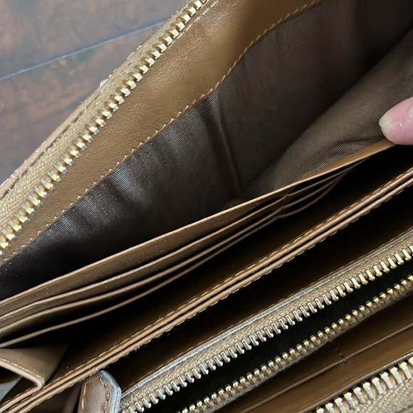 Prada Quilted Leather Zip Wallet - Picture 12 of 15